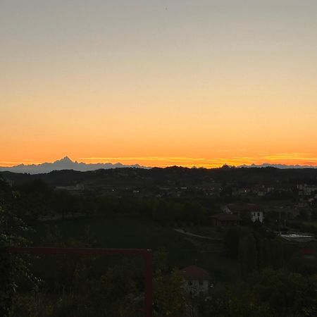 Tenuta Agricola La Cava- Cantina E Agriturismo San Damiano dʼAsti Dış mekan fotoğraf
