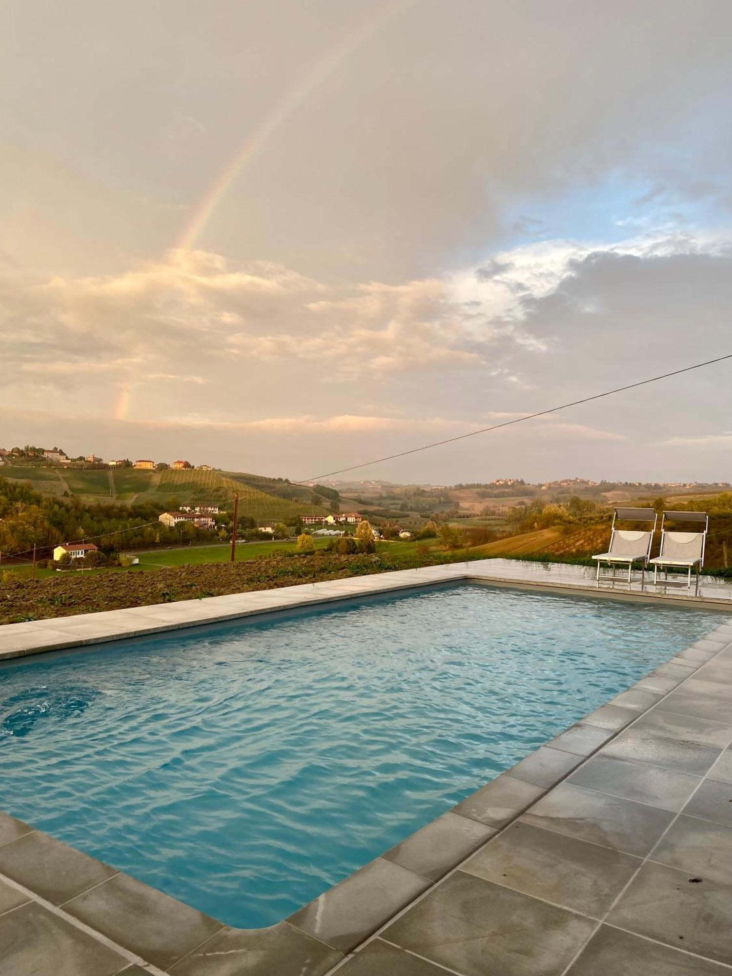 Tenuta Agricola La Cava- Cantina E Agriturismo San Damiano dʼAsti Dış mekan fotoğraf